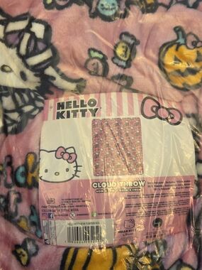 Hello Kitty Pink Halloween Pumpkin Plush Throw